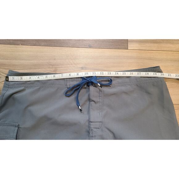 RVCA Classic Non-Stretch Shorts Mens 38 Solid Gray Performance Board Short LOGO - Picture 4 of 6